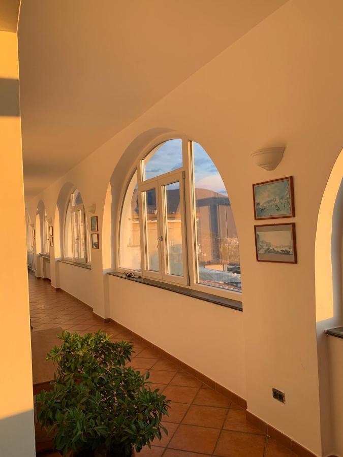 La Casa Del Sole Bed & Breakfast Vico Equense Exterior photo