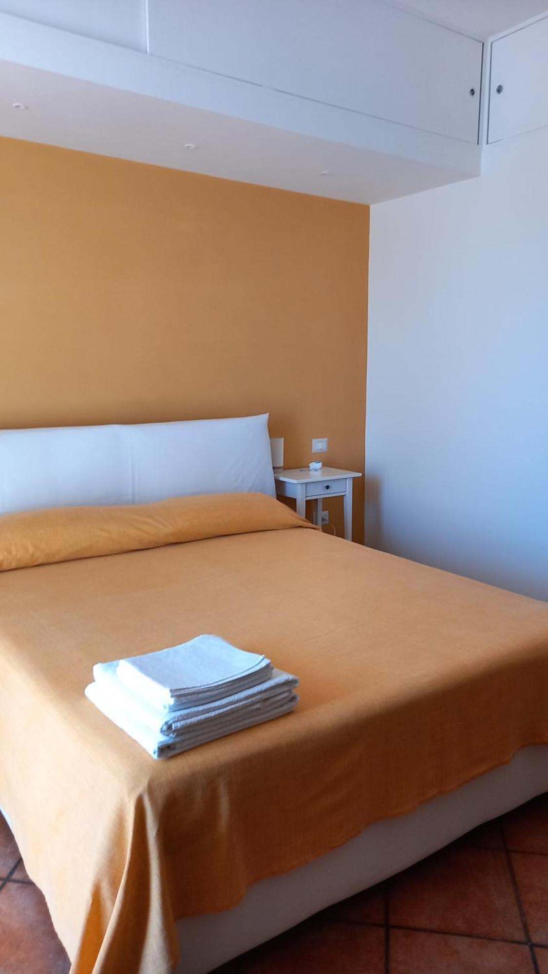 La Casa Del Sole Bed & Breakfast Vico Equense Exterior photo